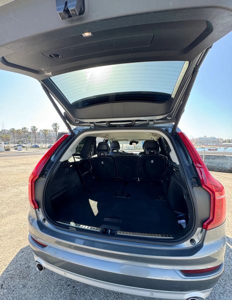 Volvo XC90 • 2018 • 130,000 km 10