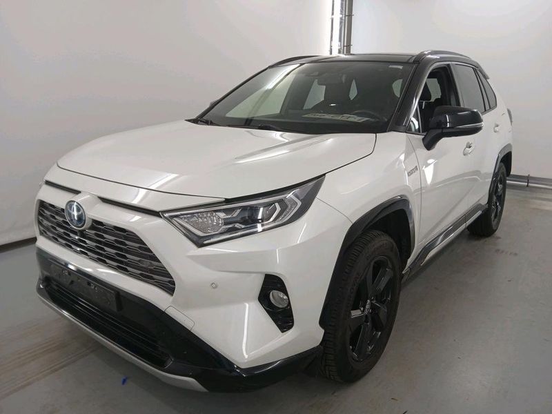Toyota RAV4 • 2020 • 74,868 km 1