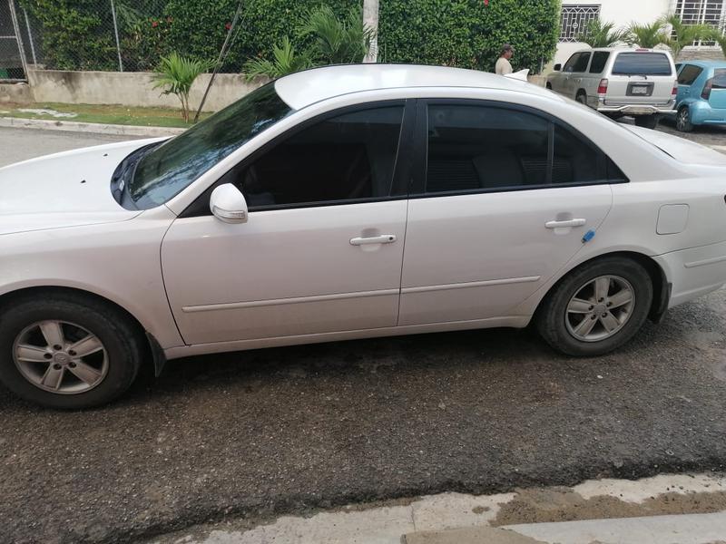 Hyundai Sonata • 2014 • 120,000 km 3