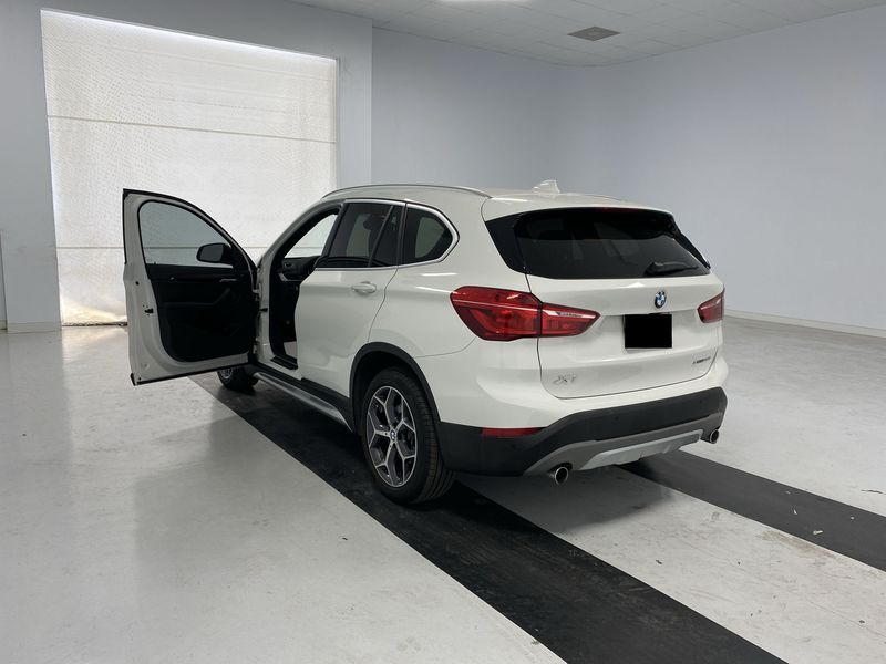 BMW X1 • 2019 • 9,844 km 10