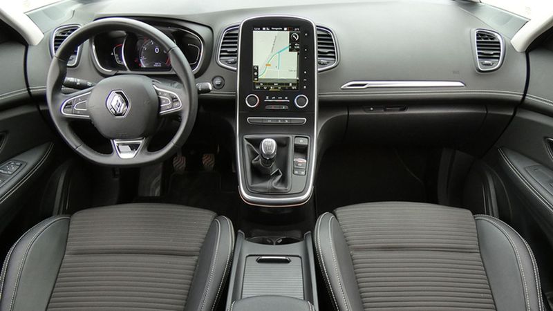 Renault Scénic • 2019 • 7,732 km 11