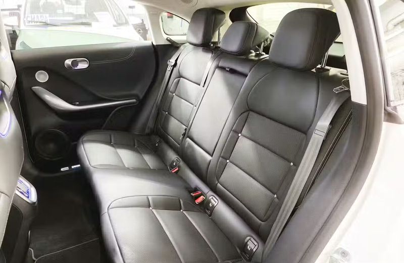 Smart EQ fortwo • 2024 • 13,535 km 6