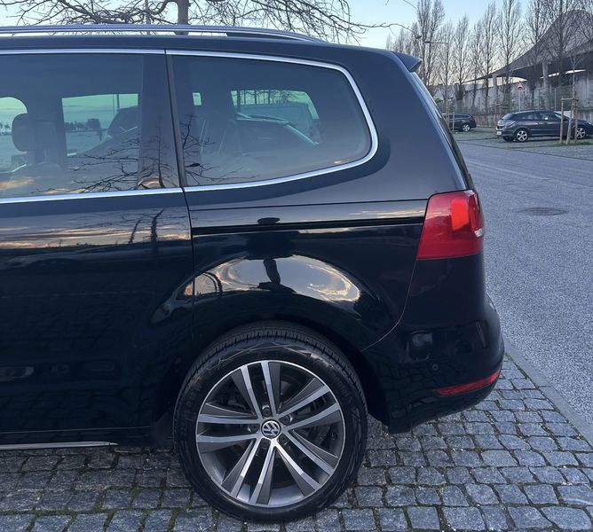 Volkswagen Sharan • 2021 • 152,000 km 3