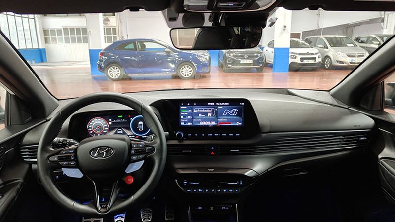 Hyundai i20 • 2023 • 15,945 km 8