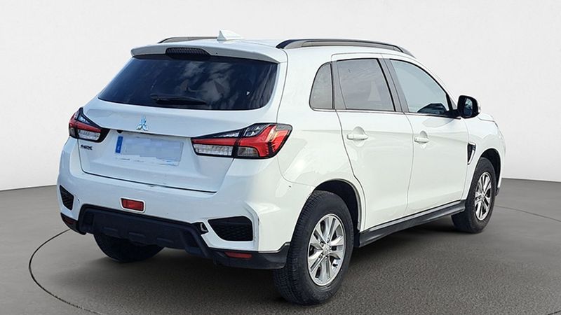 Mitsubishi ASX • 2021 • 44,657 km 3