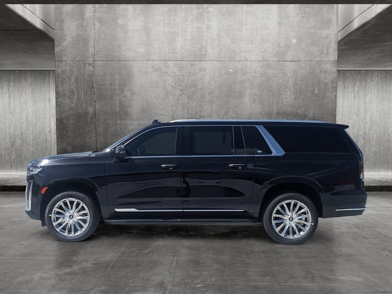 Am General Hummer • 2024 • 8 km 4