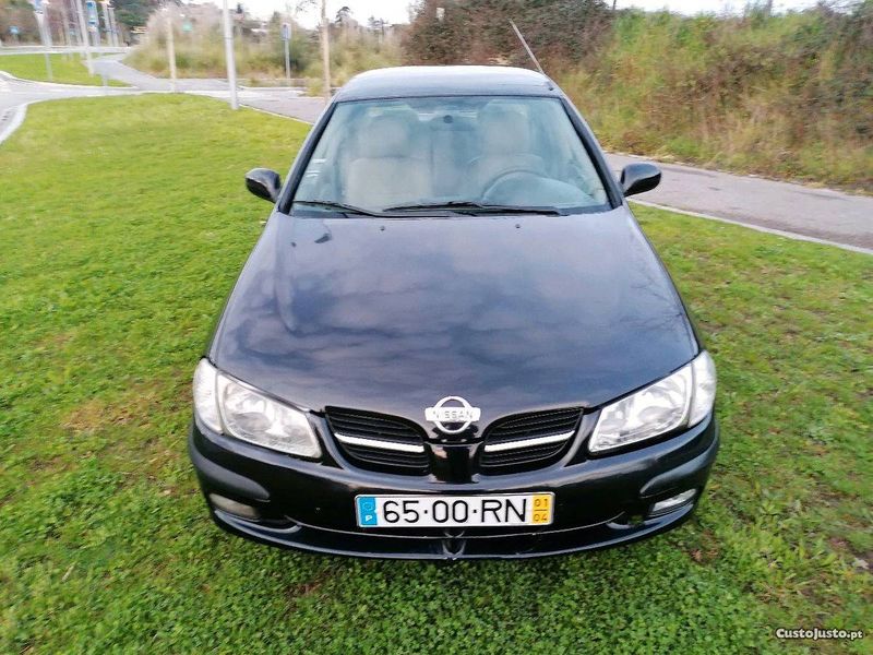 Nissan Almera • 2001 • 180,000 km 1