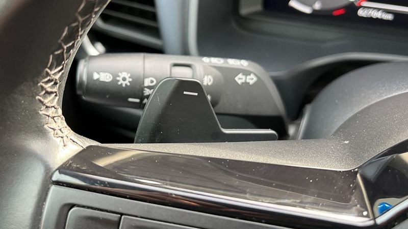 Nissan Qashqai • 2023 • 62,704 km 8