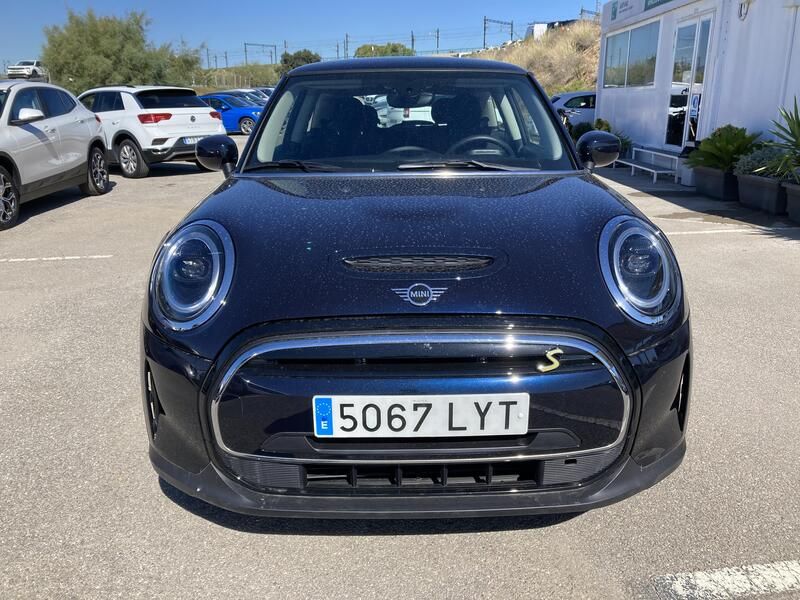 MINI Cooper • 2022 • 17,840 km 2