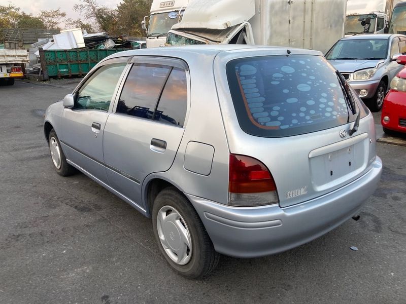 Toyota Starlet • 2013 • 50,000 km 3