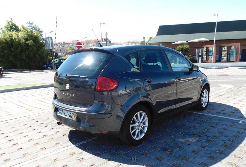 Seat Altea • 2009 • 160,000 km 2