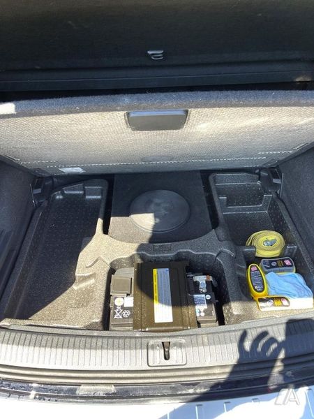 Volkswagen Tiguan • 2018 • 99,000 km 10