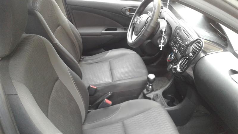 Toyota  • 2016 • 133,808 km 5