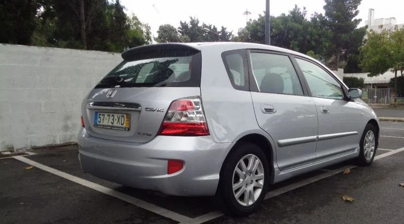 Honda Civic • 2004 • 198,765 km 1