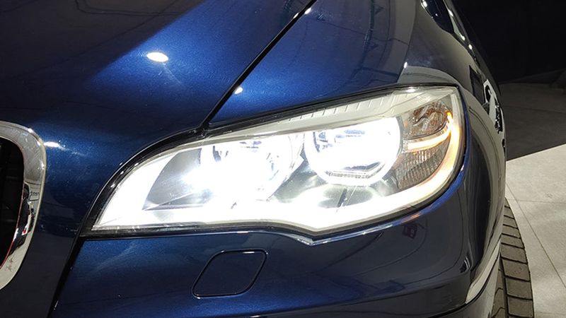 BMW X6 • 2013 • 124,000 km 10