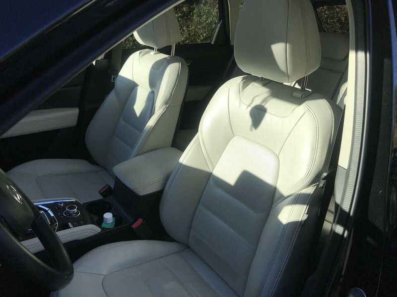 Mazda CX-9 • 2018 • 79,300 km 2