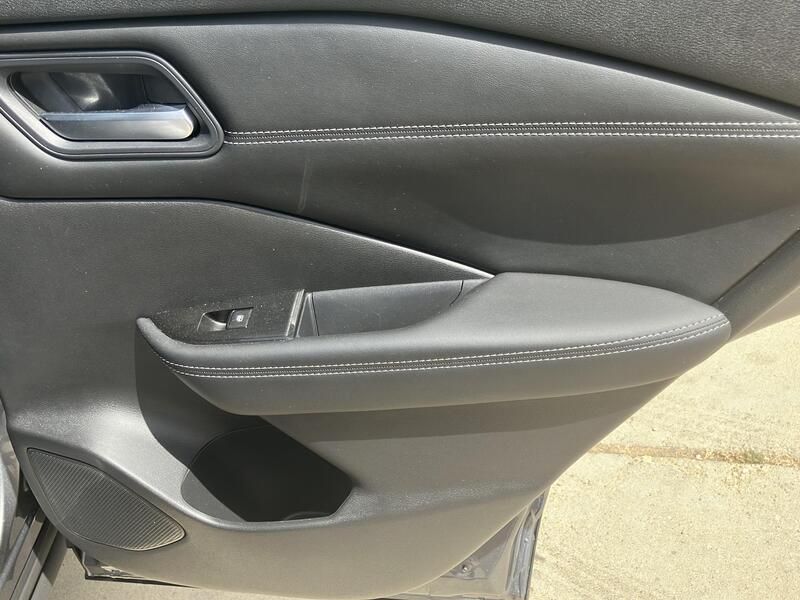 Nissan Qashqai • 2024 • 11,297 km 31