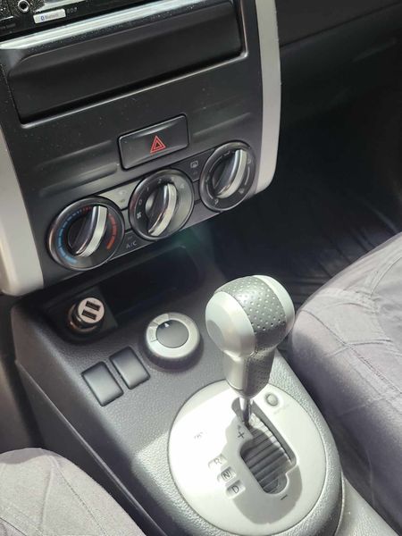 Nissan X-Trail • 2012 • 142,225 km 4