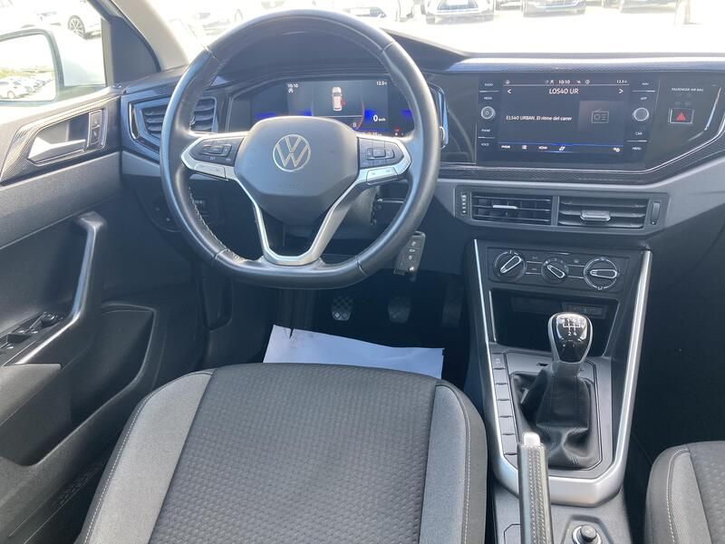 Volkswagen Polo • 2022 • 24,689 km 22