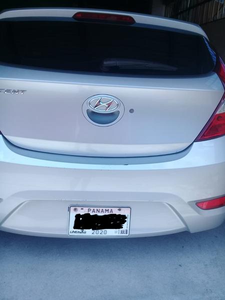 Hyundai Accent • 2014 • 79,592 km 4