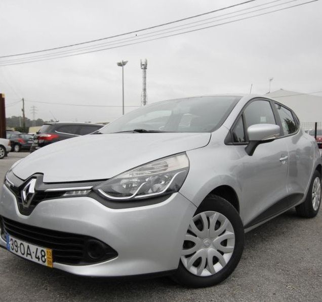 Renault Clio • 2013 • 97,000 km 1