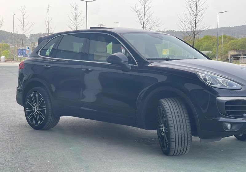 Porsche Cayenne • 2016 • 143,334 km 5