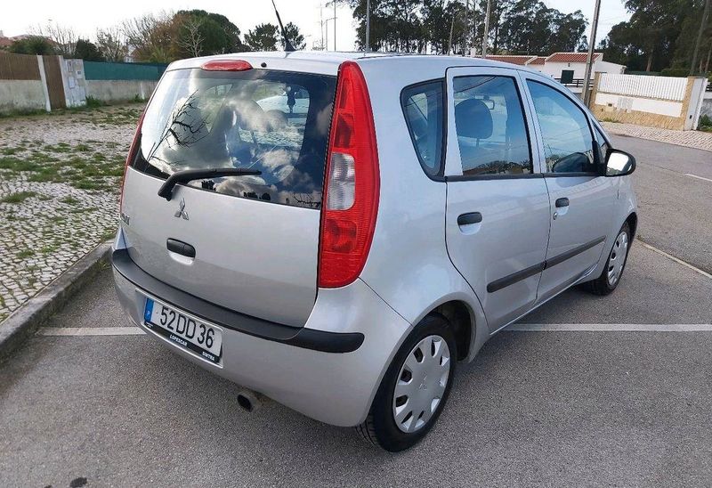 Mitsubishi Colt • 2007 • 250,000 km 2