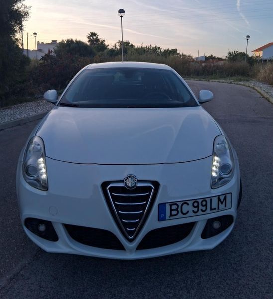 Alfa Romeo Giulietta • 2010 • 140,000 km 1