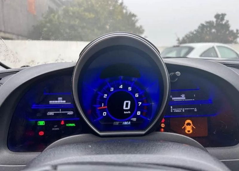 Honda CR-V • 2010 • 200,000 km 2