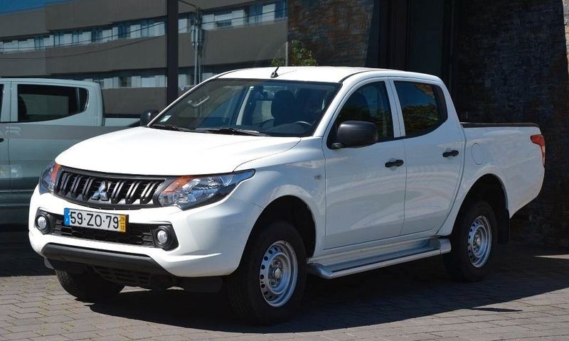 Mitsubishi L200 • 2019 • 200,000 km 1
