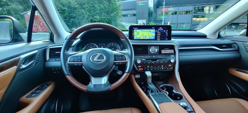 Lexus RX 450h • 2020 • 83,300 km 3