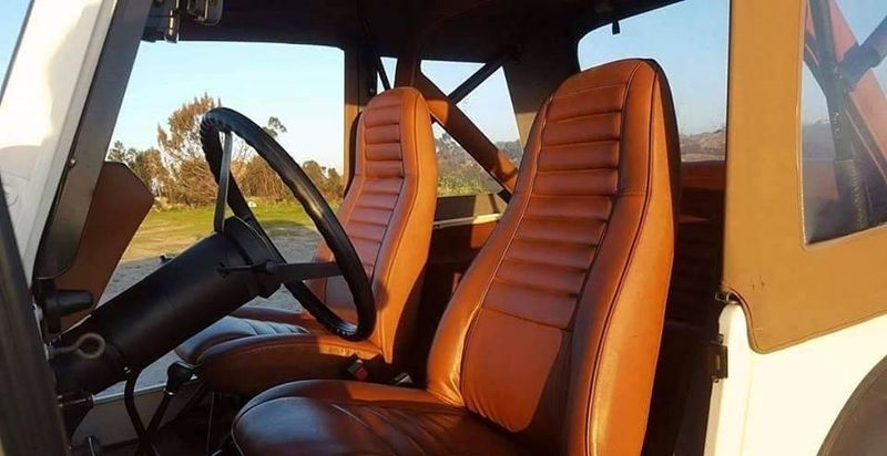 Jeep Renegade • 1980 • 200,000 km 8