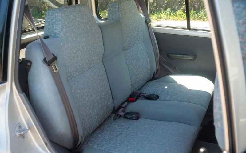 Suzuki Vitara • 2001 • 207,000 km 2