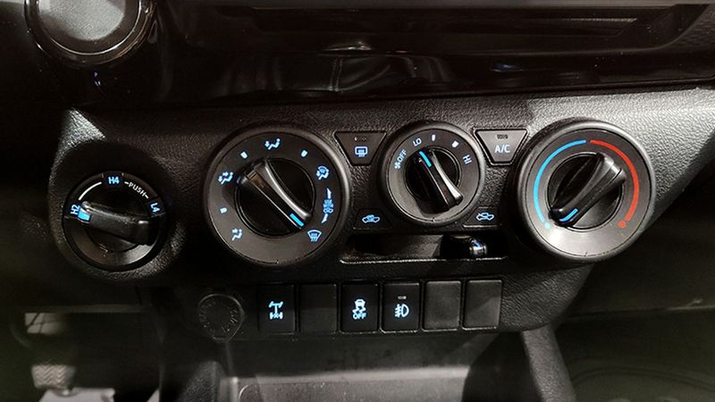 Toyota Hilux • 2019 • 162,028 km 22