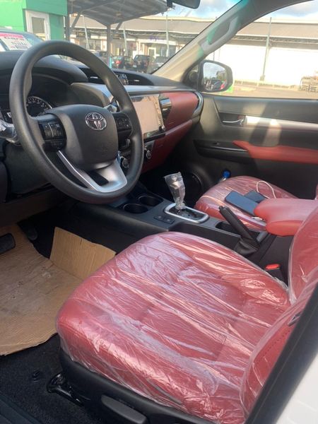 Toyota Hilux • 2019 • 32 km 2