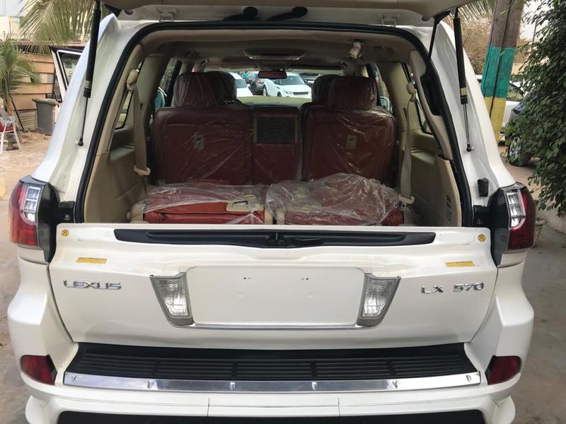 Lexus LX • 2015 • 55,000 km 2