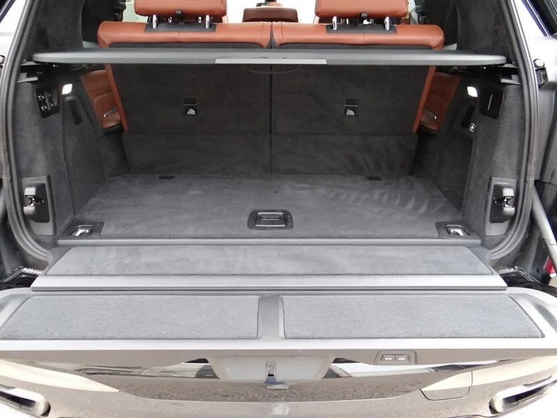 BMW X7 • 2019 • 149,000 km 8