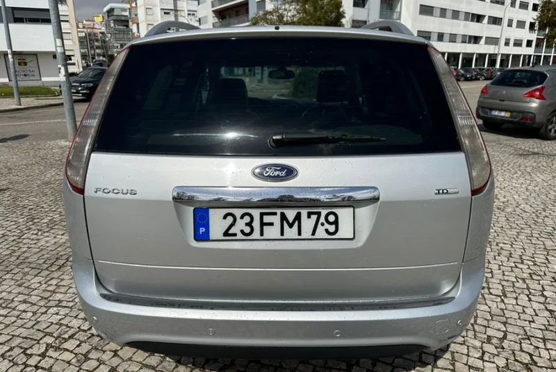 Ford Focus • 2008 • 283,000 km 2