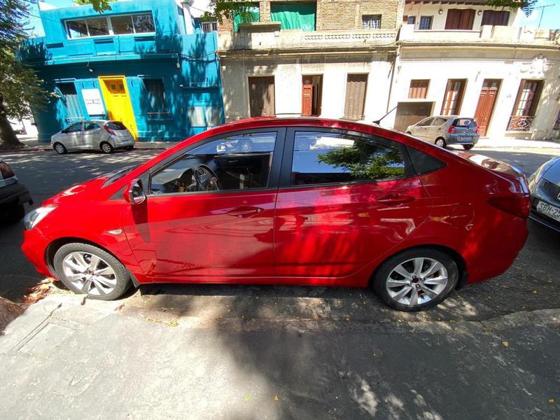 Hyundai Accent • 2016 • 30,048 km 7