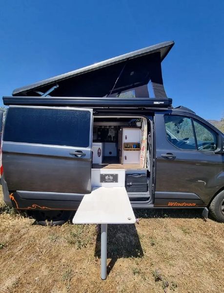 Ford Transit • 2015 • 104,000 km 2