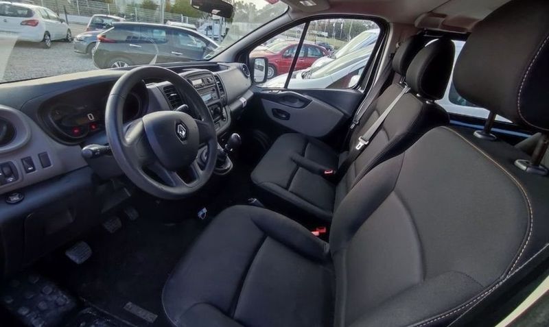 Renault Meganne • 2016 • 90,000 km 3