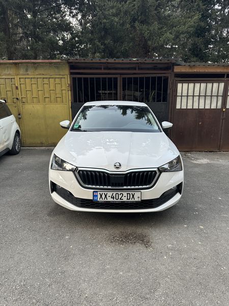 Škoda Rapid • 2019 • 182,500 km 1