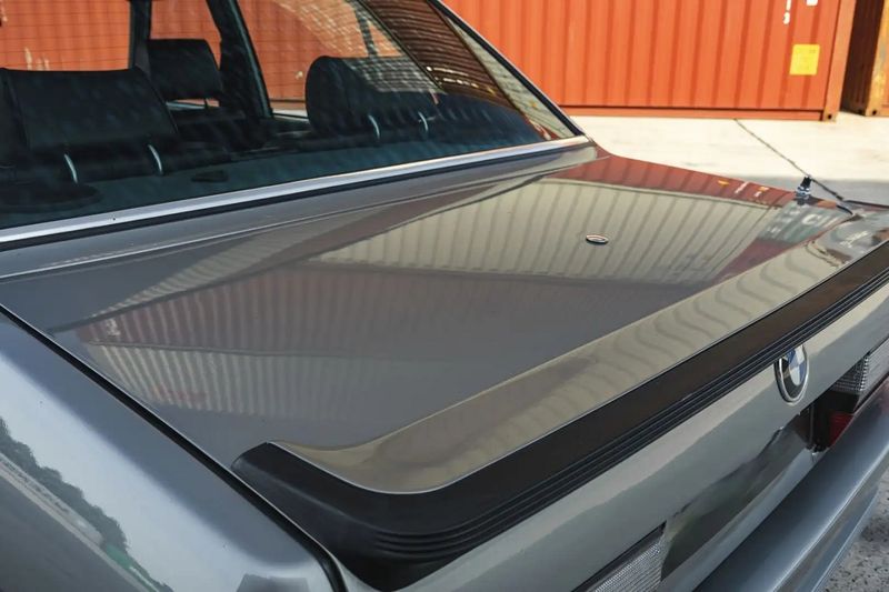 BMW M5 • 1987 • 151,000 km 7