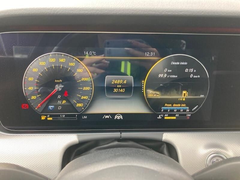 Mercedes-Benz E-Class • 2020 • 30,038 km 37