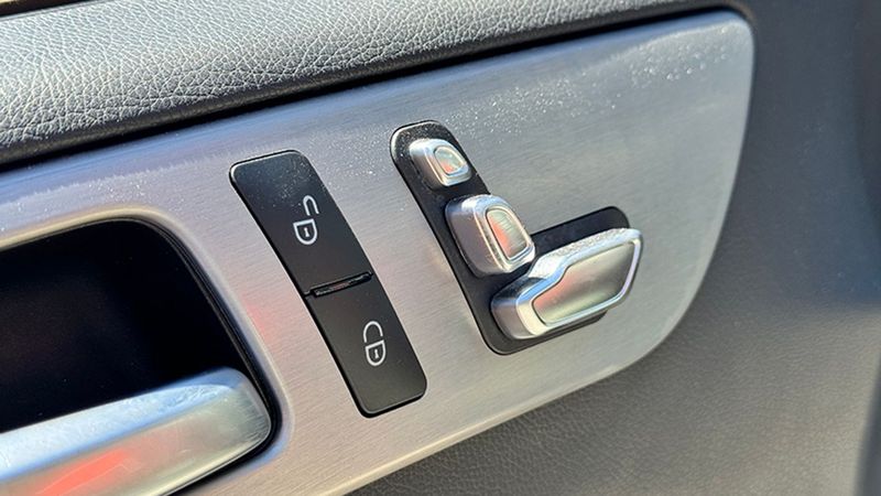 Mercedes-Benz GLE-Class Coupe • 2018 • 122,500 km 15