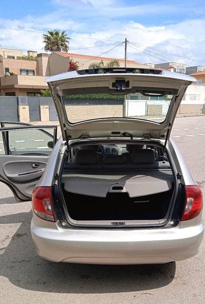 Kia Rio • 2001 • 199,999 km 3