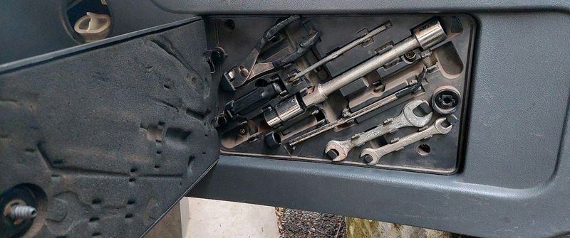 Mitsubishi Pajero • 1995 • 289,000 km 4