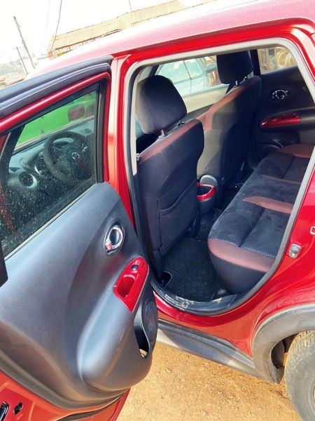 Nissan Juke • 2012 • 39,000 km 3