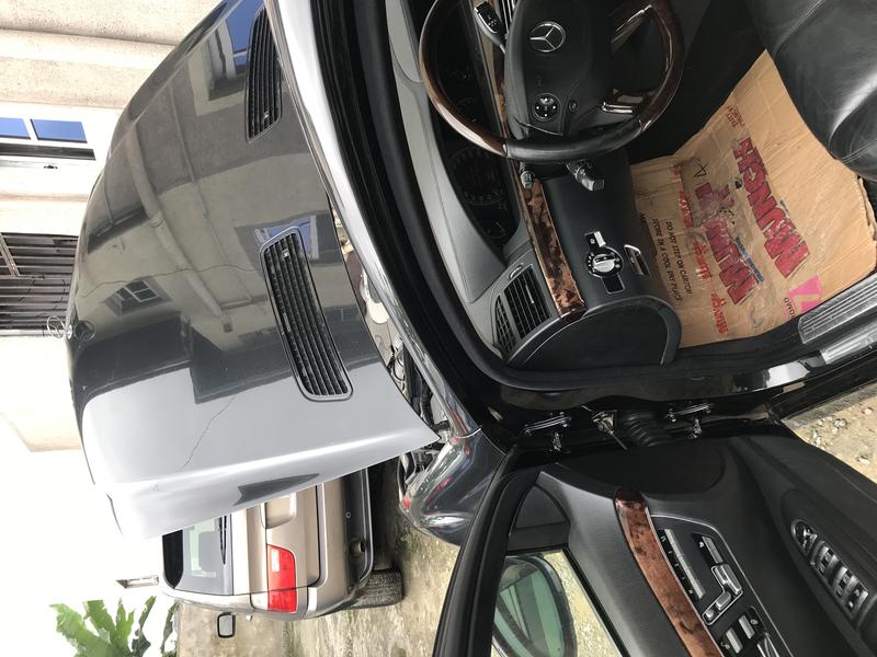 Mercedes-Benz S • 2009 • 120,000 km 3