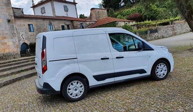 Ford Transit • 2015 • 79,999 km 3
